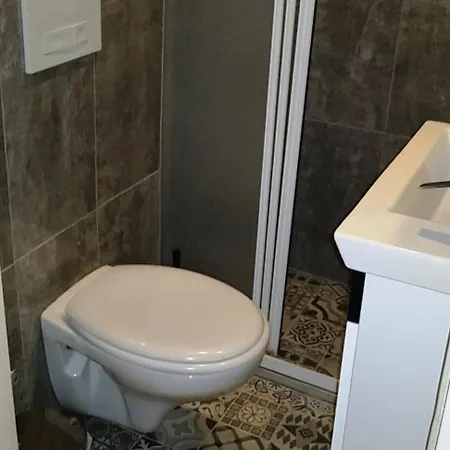 Otel Serife Hanim Konagi *