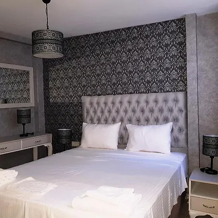 Serife Hanim Konagi Otel