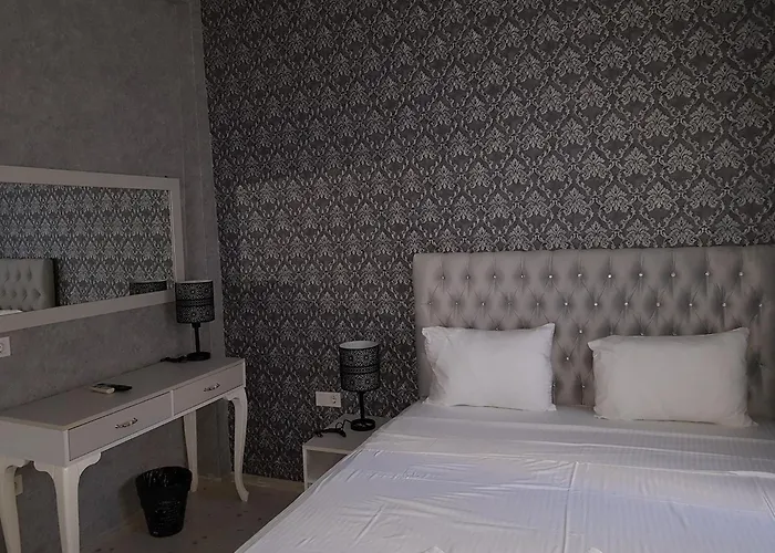 Serife Hanim Konagi Hotel *